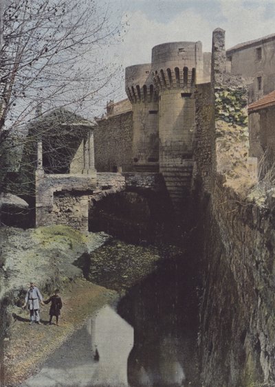 Pernes, Chateau (färgad bild) av (after) French Photographer