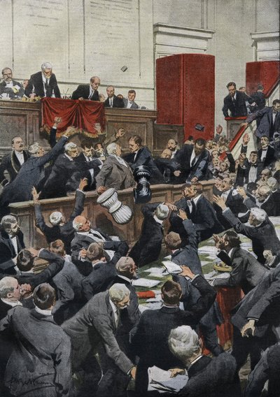 Ett stormigt sittande i den italienska deputeradekammaren under en budgetdebatt. MP Chiesa avbryter omröstningen genom att kasta valurnan. “La Domenica del Corriere” av Achille Beltrame