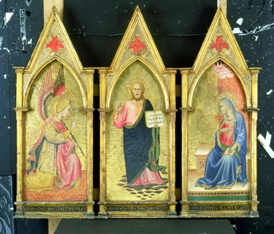 Ärkeängeln Gabriel; Kristus Frälsaren; Jungfrun förkunnar på guldslipade paneler, av Agnolo Gaddi