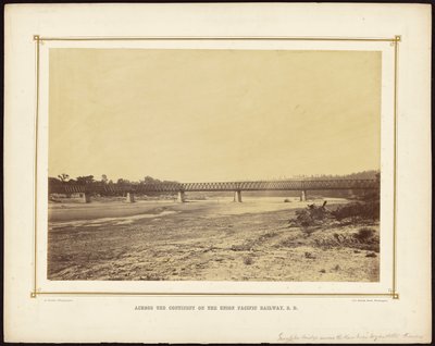 [Turnpike Bridge över Kaw River nära Wyandotte, Kansas] av Alexander Gardner