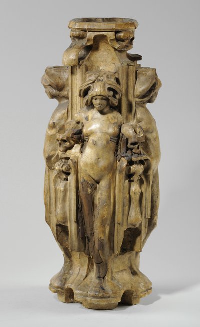 En av 9 maquetter till Sam Wilson Chimneypiece, c.1908-14 (gips & shellack) (se även 876009-10) av Alfred Gilbert