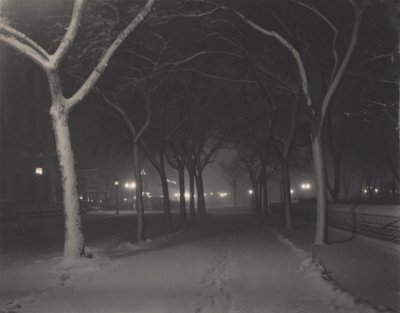 En iskall natt av Alfred Stieglitz
