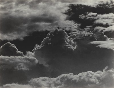 Moln eller motsvarighet av Alfred Stieglitz