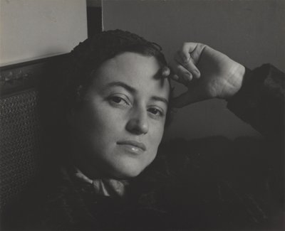 Dorothy Norman av Alfred Stieglitz