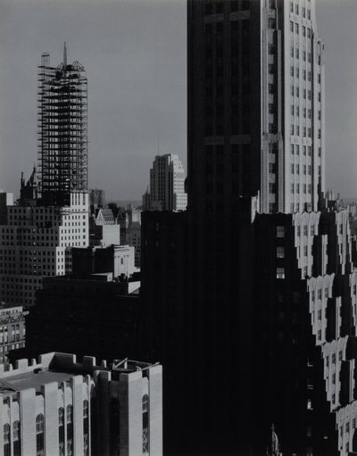 Från mitt fönster på Shelton, norrut av Alfred Stieglitz