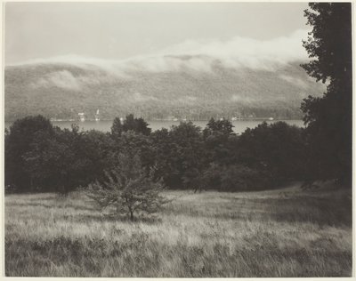 Lake George från kullen av Alfred Stieglitz