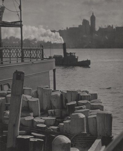 Staden på andra sidan floden av Alfred Stieglitz
