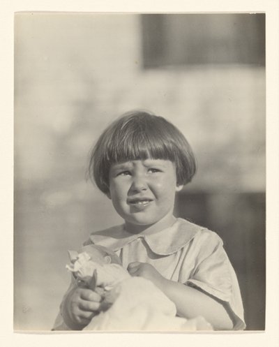 [Yvonne Boursault, Lake George] av Alfred Stieglitz