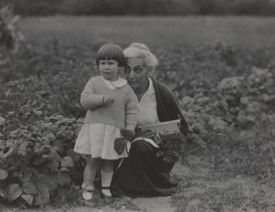 Yvonne Boursault och Katherine Herzig av Alfred Stieglitz