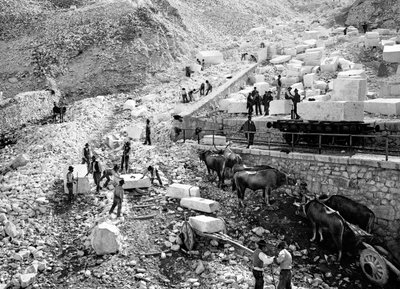 O le utaina o poloka maamora i le eliina o Ravaccione (b/w ata) safu av Fratelli Alinari