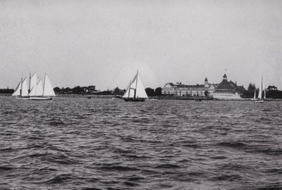 Kalifornien: San Diego, Hotel Del Coronado på San Diego Bay, en av Kaliforniens mest populära nöjesställen året runt (s/v foto) av American Photographer (after)