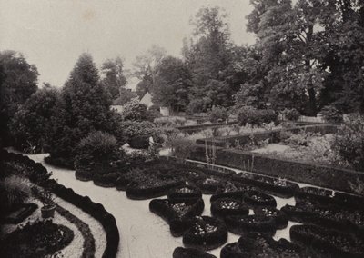 Mount Vernon: Flower Garden (s/v foto) av American Photographer (after)