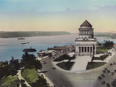 New York: Hudson River och Riverside Drive; Grants grav (foto) av American Photographer (after)