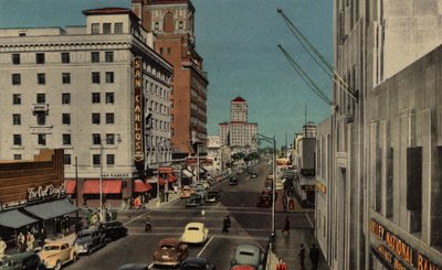Phoenix, Arizona: Central Avenue, tittar norrut från Adams Hotel (foto) av American Photographer (after)