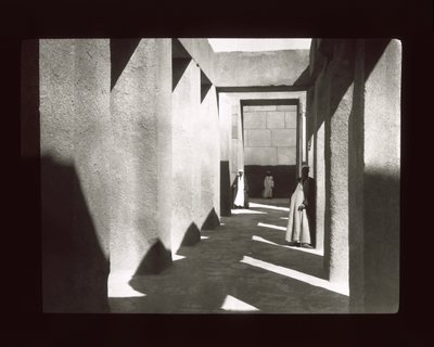 Gizeh - Granittemplet nära Khephren-pyramiden (lanternrutschbana) av American Photographer