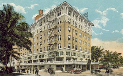 Miami, Florida, ca 1925: The Urmey Hotel (färgfoto) av American Photographer