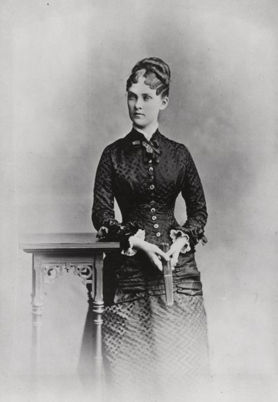 Mrs Theodore Roosevelt, ca 1882 (s/v foto) av American Photographer