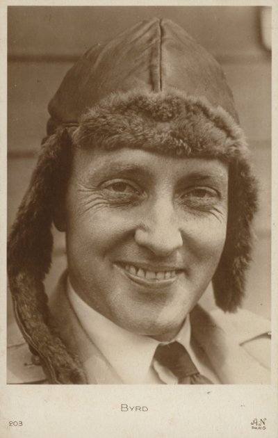 Richard E Byrd, amerikansk marinofficer, flygare och upptäcktsresande (svartvitt foto) av American Photographer