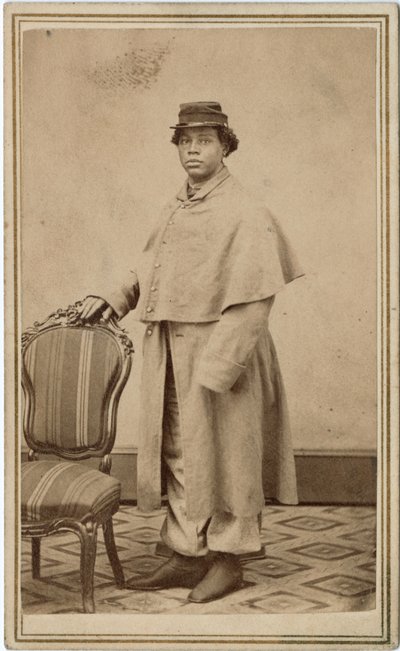 Oidentifierad afroamerikansk kvinna i uniform av American Photographer