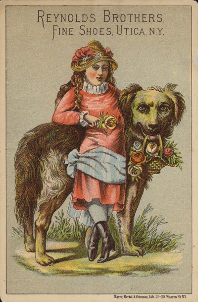 Flicka lutad på stor hund med rosor. av American School