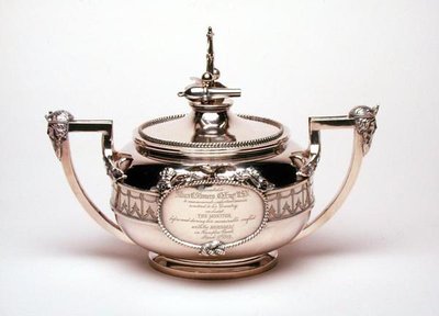 Sugarbowl av Tiffany & Co., ca 1863 (silver) av American School