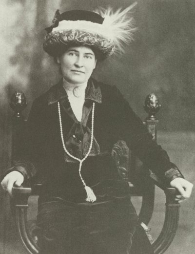 Willa Cather, ca 1910 (gravyr) av American School