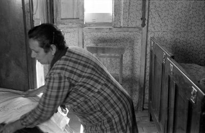 KROTONSK HEMMAFRU av Ando Gilardi