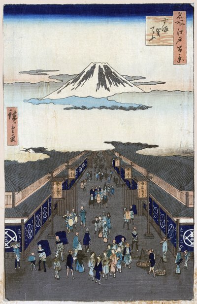 ""One Hundred Famous Views of Edo""(nuvarande Tokyo): View of Surugacho (Suruga cho, Suruga-cho). Utsikt över staden Tokyo i Japan med berget Fuji i bakgrunden. (Surugacho (Hundra berömda vyer av Edo). Japanskt tryck av Utagawa Hiroshige (1797-1858) av Ando or Utagawa Hiroshige