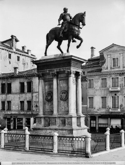 Ridstaty av condottiere Bartolomeo Colleoni (1400-75) (brons) (s/v foto) av Andrea del Verrocchio