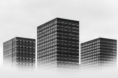 Misty City Towers av Andrey Kotov