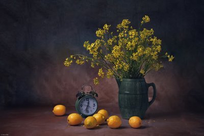 Stilleben med citron och blommor av Anna Wan