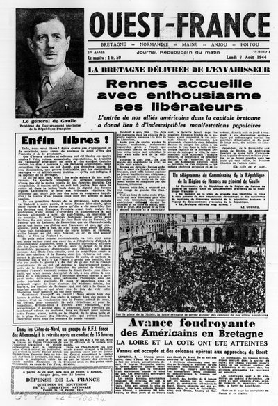 Första numret av Västra Frankrike från 7 augusti 1944: La La La La Liberation i västra Frankrike och General de Gaulle - fotografi, B.N. av Anonymous Anonymous