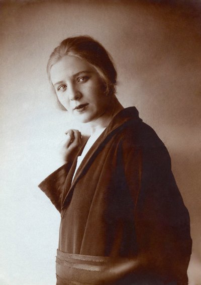 Isabella Danilovna Yurieva (1899-2000), Anonym av Anonymous Anonymous
