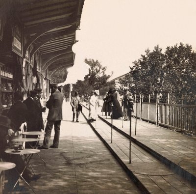 Universal Exposition of 1900 - Exposition Universelle de 1900 i Paris: Den rullande trottoaren - privat samling av Anonymous Anonymous