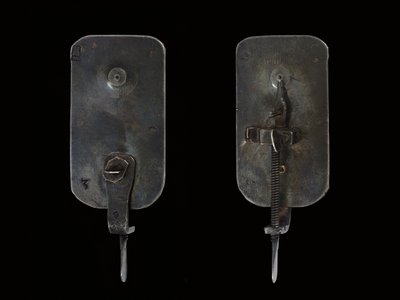 Mikroskop, ca 1690 (silver & glas) (se även 1121457-60) av Antoni van Leeuwenhoek