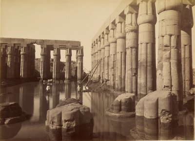 Amenhotep III:s översvämmade innergård i Luxortemplet av Antonio Beato