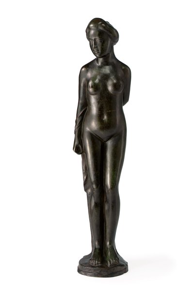 Stående badkar, med draperi över höger arm; Badande stående draperad över höger arm av Aristide Maillol