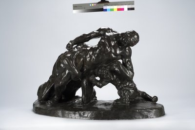 Man inlåst i strid med Lioness Cub (brons) av Arthur Putnam