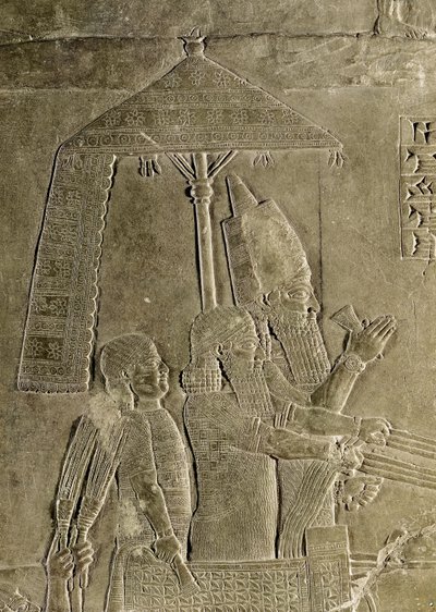 Relief föreställande kung Assurbanipals vagn (669-626 f.Kr.), detalj av baldakinen, från Assurbanipals palats i Nineve (sten) av Assyrian