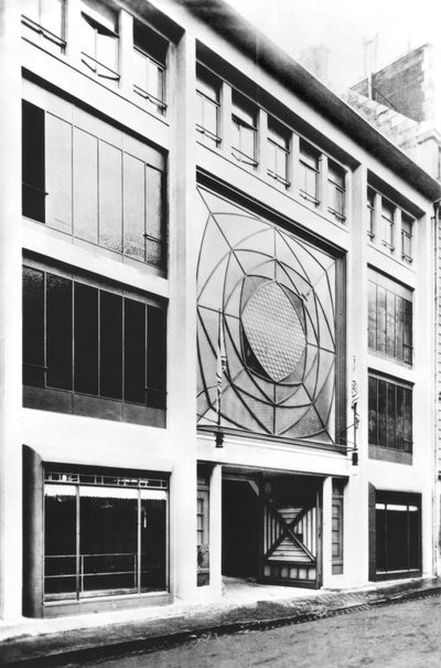 Garage på Rue de Ponthieu, ritat av Auguste Perret (1874-1954) 1906 (svartvitt foto) av Auguste Perret