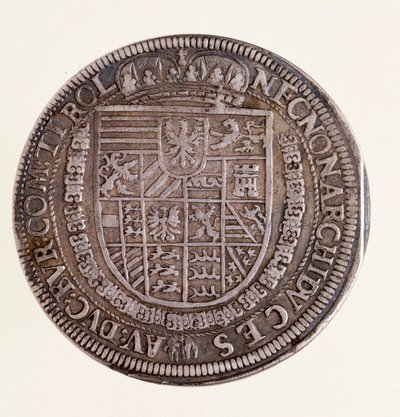 Silvermynt (thaler) från Tyrolen: kejsar Rudolf II:s (Rodolphe II) regeringstid (1552-1612). Diam. 4 cm Neapel, museo archeologico nazionale av Austrian School