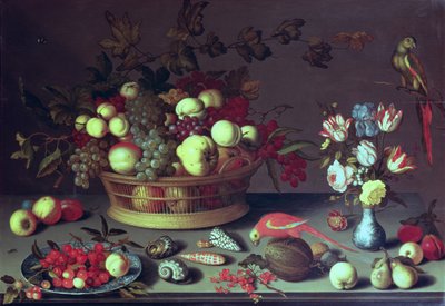 En korg med vindruvor och annan frukt (olja på panel) av Balthasar van der Ast