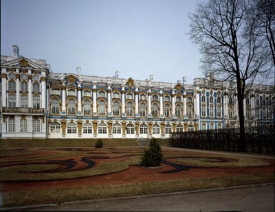 Utsikt över palatset Catherine (Tsarskoie Selo eller Tsarskoye Selo) realiserat av arkitekten Bartolomeo Francesco Rastrelli (ca 1700-1771) 1752-1756, Pushkin (Pushkin) Ryssland av Bartolomeo Franceso Rastrelli