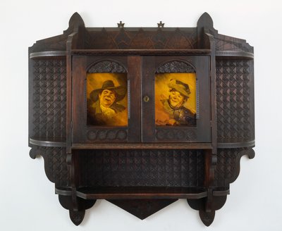 Hängande väggskåp med keramiska plaketter, snideri tillskriven Mary Madeline Nourse, plaketter till Artus van Briggle (1869-1904) 1887-99 (svart valnöt och glaserad lera) av Benn attr.to Pitman