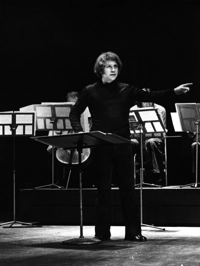 Gilbert AMY av Bernard Perrine