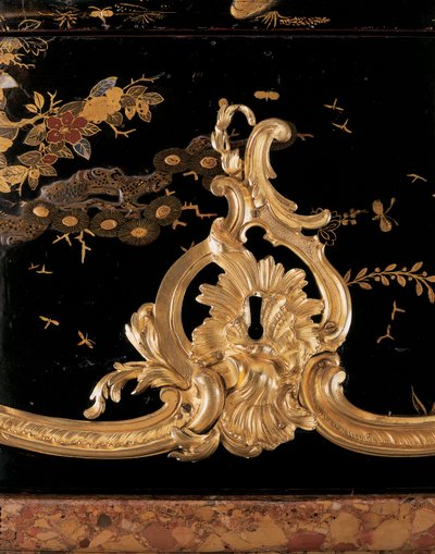 Kommode, ca 1745 (ormolu-monterad japansk lack & eboniserat trä) av Bernard van Risenburgh II