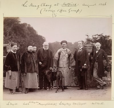 Li Hung Chang på Hatfield (Foreign Office Group), augusti 1896 (s/v foto) av British Photographer