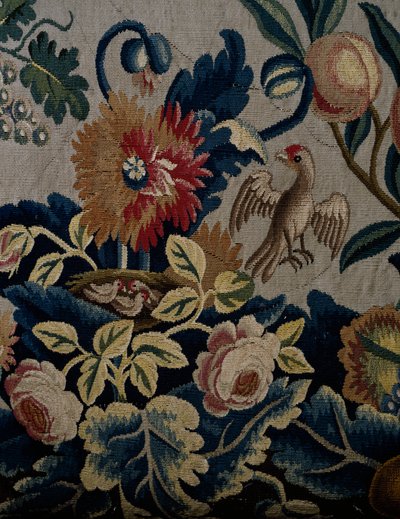 Blommönster, detalj från klädsel av soffa i George I-stil, cirka 1725, Storbritannien av British School