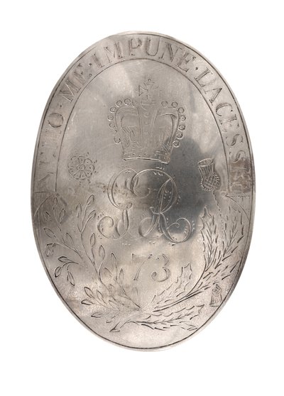 Axelbältesplatta, 73:e (Highland) Regiment of Foot, c.1788 (axelbältesplatta) av British School