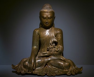 Marvijaya Buddha. Burma av Burmese School